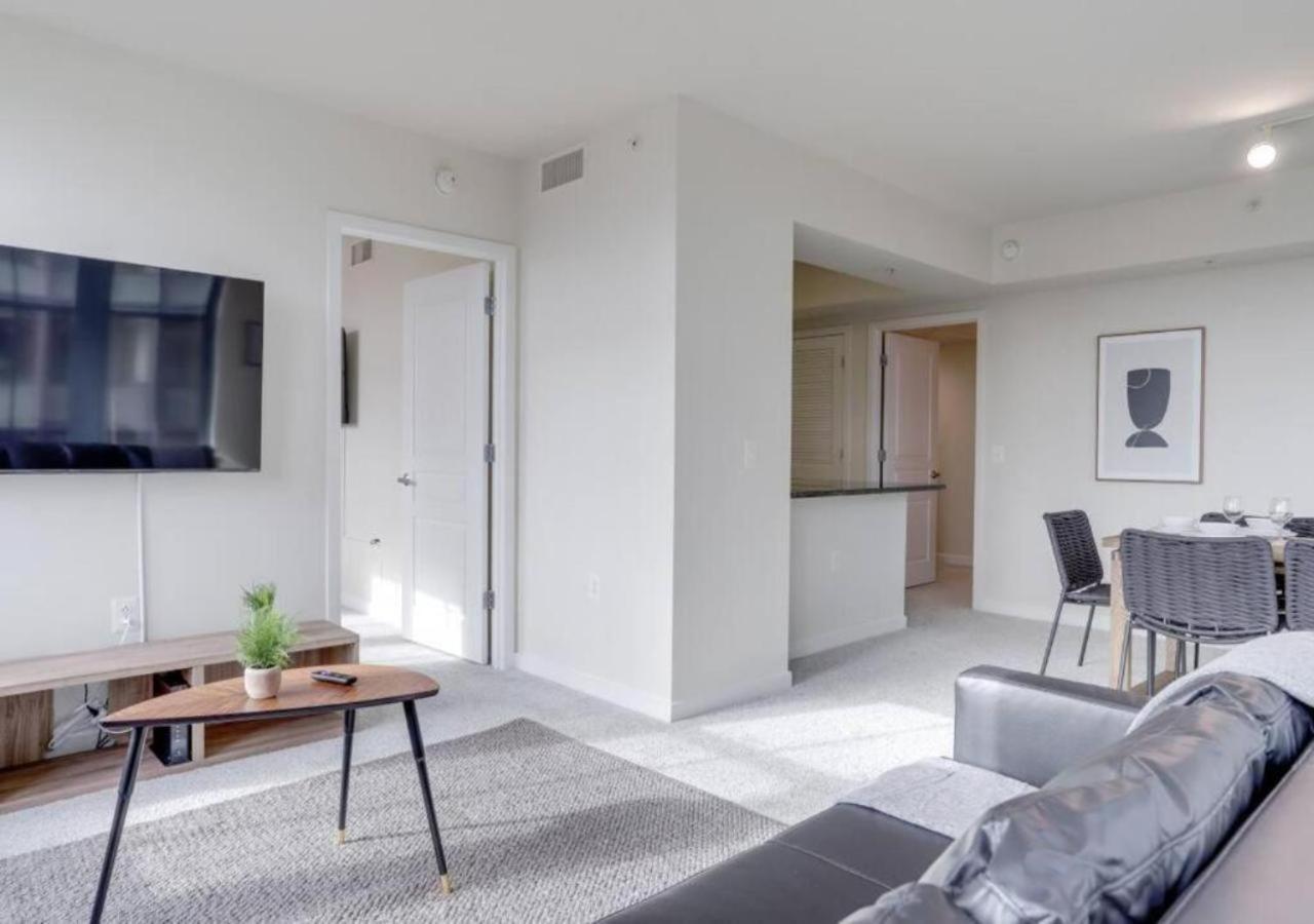 Splendid 2 Bedroom Condo At Pentagon City Арлингтон Экстерьер фото