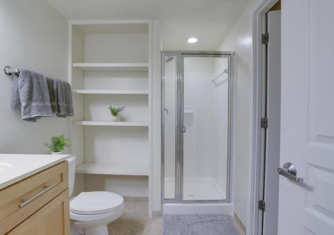 Splendid 2 Bedroom Condo At Pentagon City Арлингтон Экстерьер фото